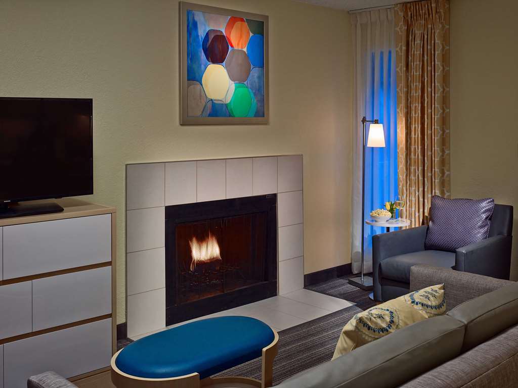 Sonesta Es Suites Orlando International Drive Williamsburg Rum bild